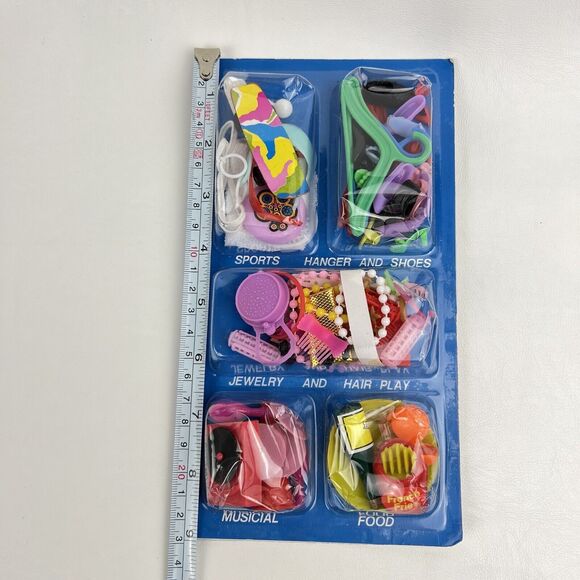 VTG Ancestry Design Fashion Doll Accessories Sealed Sports Hangers Shoes Jewelry - Picture 7 of 8